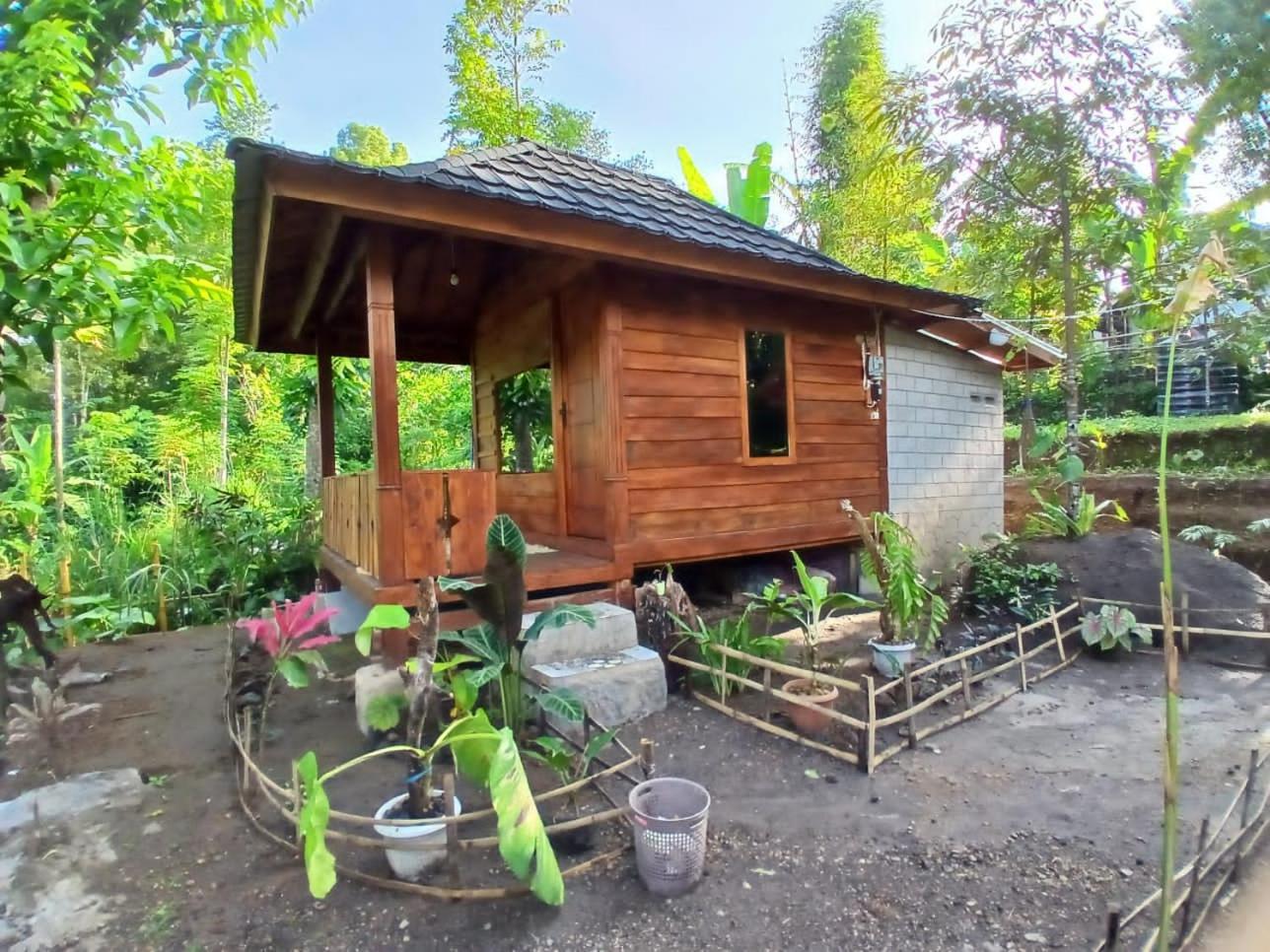 My Home Tetebatu Exterior photo